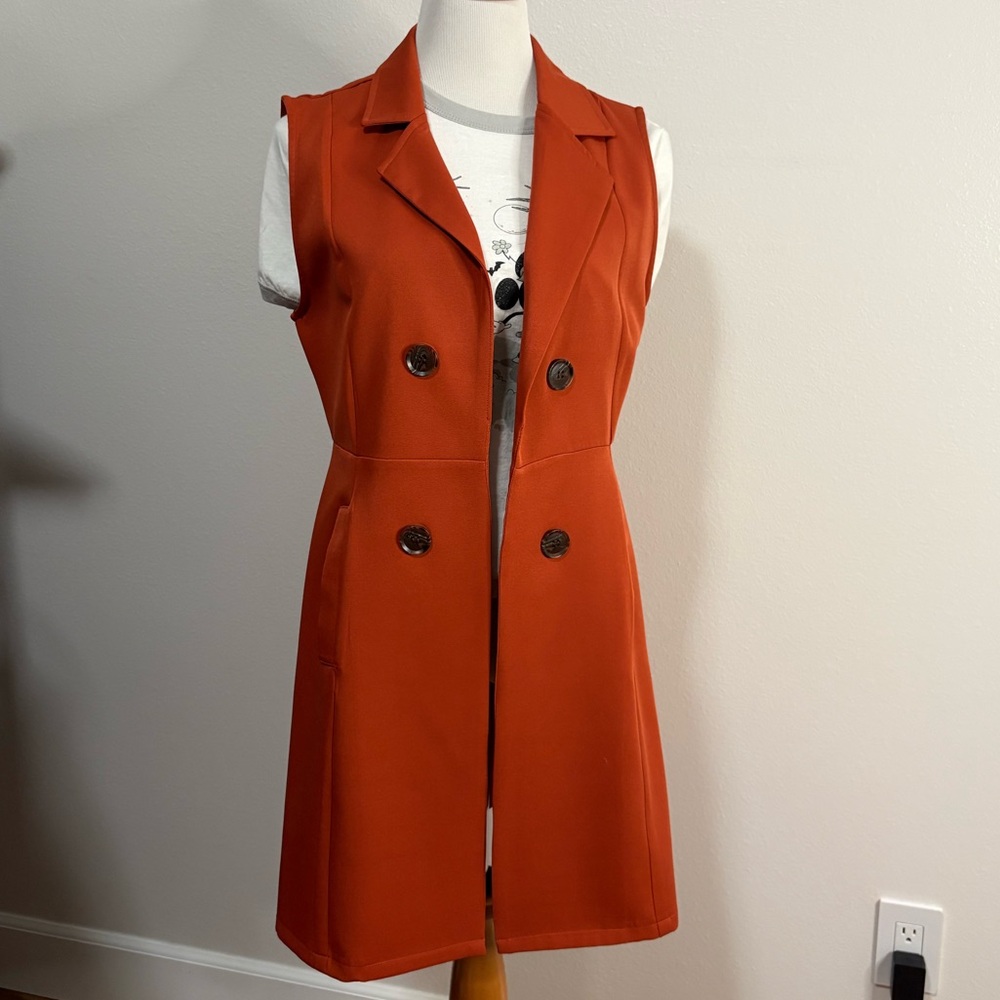 SHEIN Orange Sleeveless Open Vest L